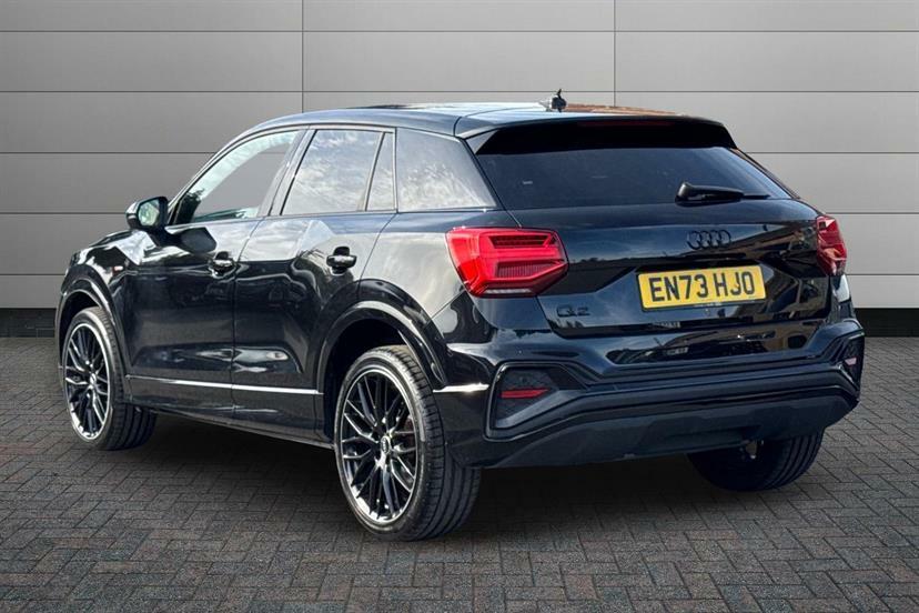Audi Q2 35 Tfsi Black Edition S Tronic Black #3