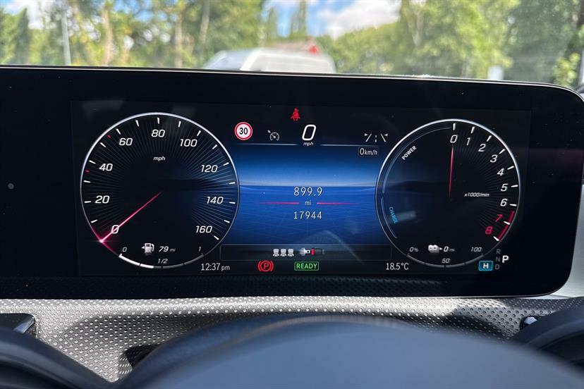 Mercedes-Benz CLA Class 250E Amg Line Executive Tip Black #5
