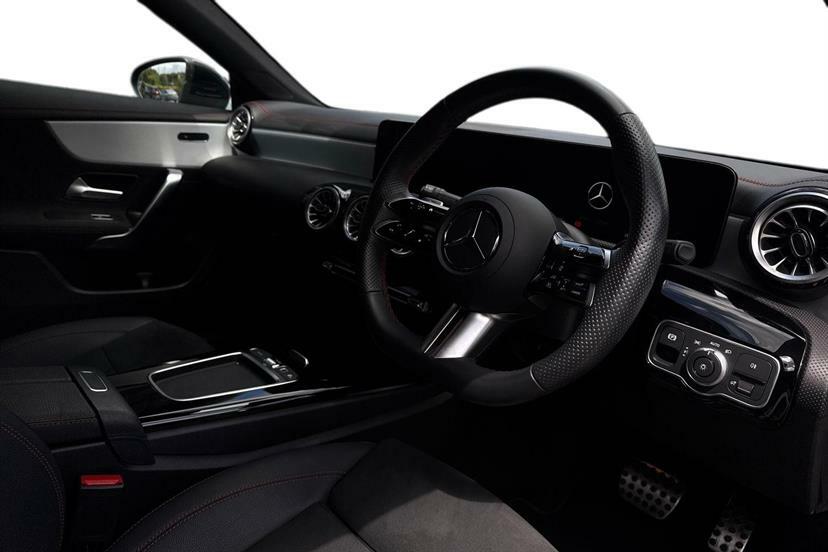Mercedes-Benz CLA Class 250E Amg Line Executive Tip Black #4