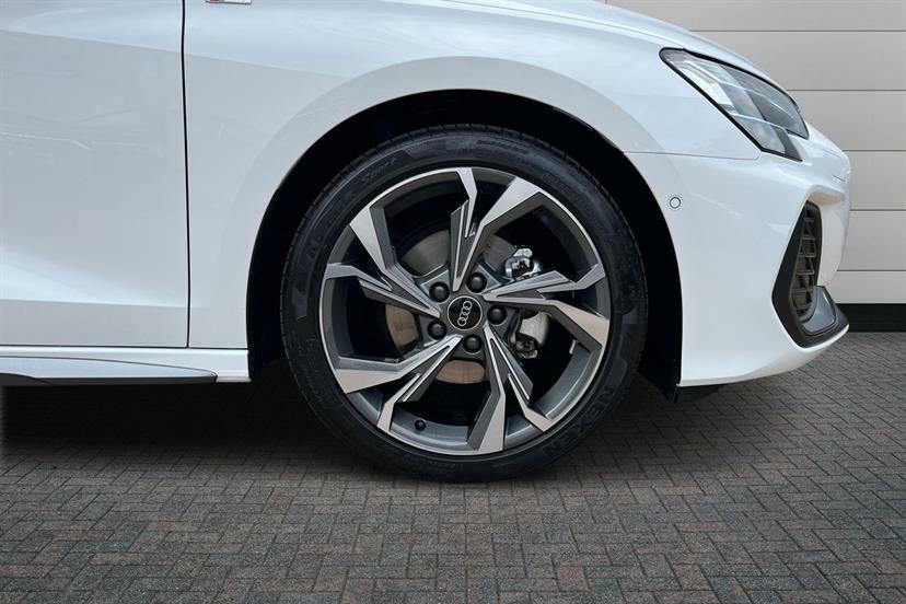 Audi A3 1.5 Tfsi 116 S Line S Tronic White #3