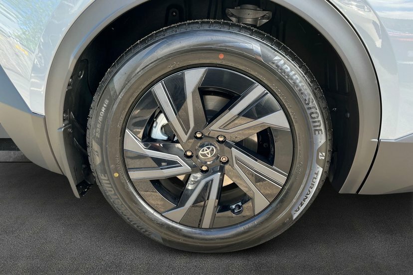 Toyota C-Hr C-hr 77Kwh Design Suv DG26WVX Grey #5