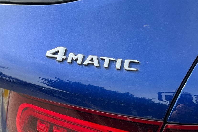 Mercedes-Benz GLC Class Amg Line Black #23