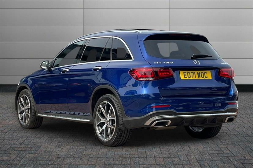 Mercedes-Benz GLC Class 300D 4Matic Amg Line Premium Pls 9G-tronic Blue #2