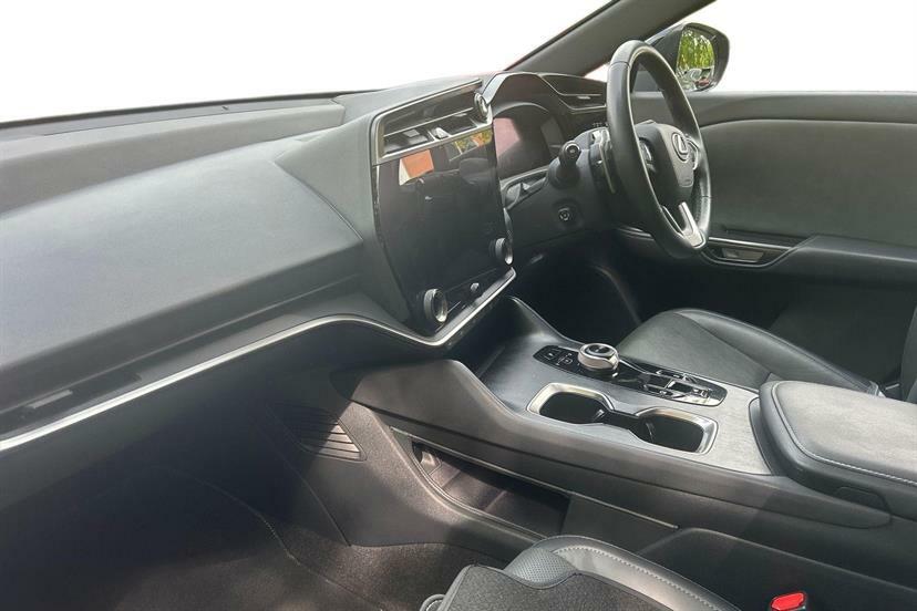 Lexus RZ 450E 230Kw Dir4 Premium 71 Kwh Bi-tone Black #2