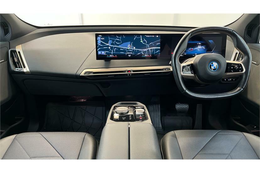 BMW iX 240Kw Xdrive40 M Sport 76.6Kwh Blue #3