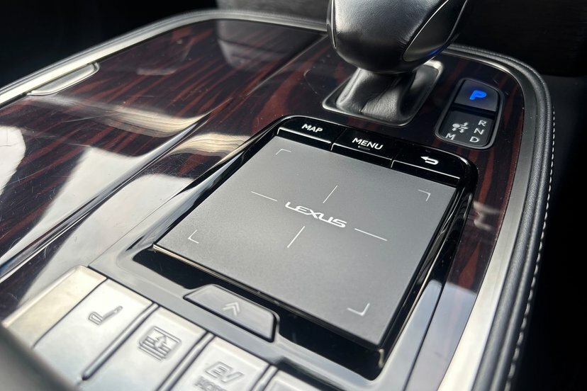 Lexus LS Saloon 3.5 500H V6 Premier E-cvt 4Wd Euro 6 Ss Red #22