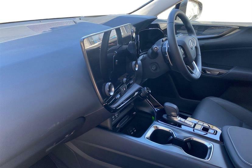 Lexus NX 350H 197 Premium Plus E-cvt  #2
