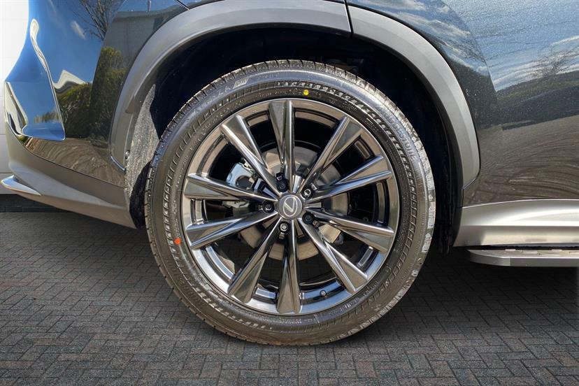 Lexus NX 450H 292 F-sport Takumi E-cvt Black #5