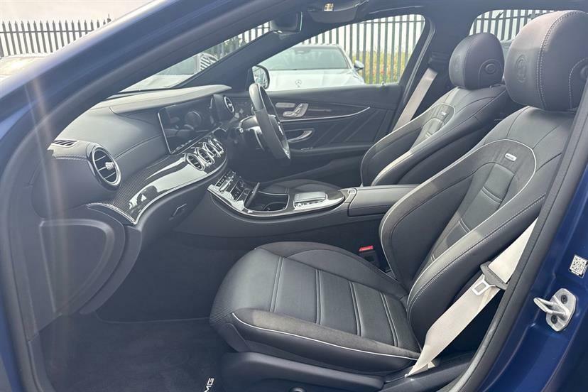 Mercedes-Benz E Class E220d Amg Line Night Ed Premium 9G-tronic Blue #27
