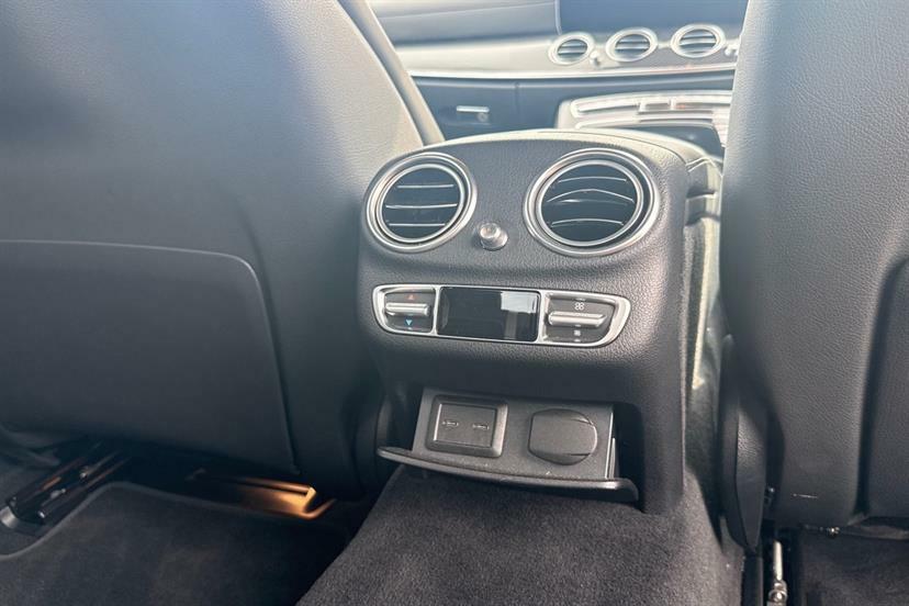 Mercedes-Benz E Class E220d Amg Line Night Ed Premium 9G-tronic Blue #12