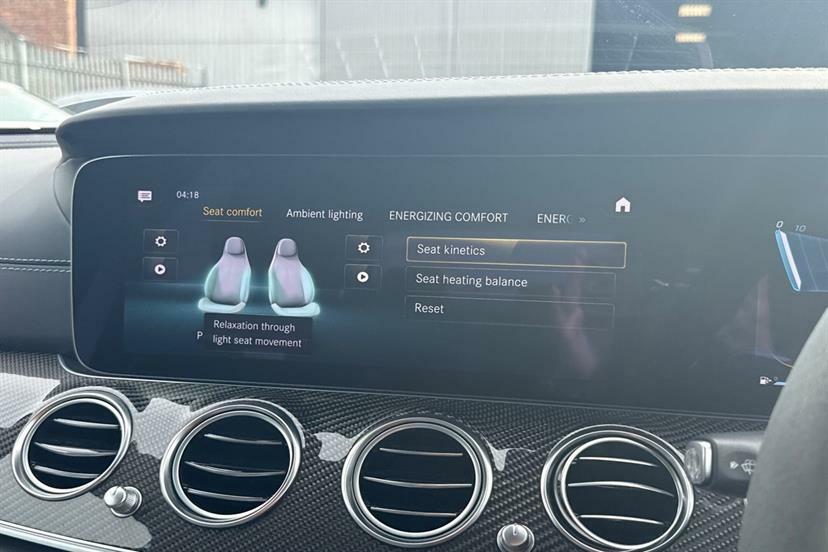 Mercedes-Benz E Class E220d Amg Line Night Ed Premium 9G-tronic Blue #43