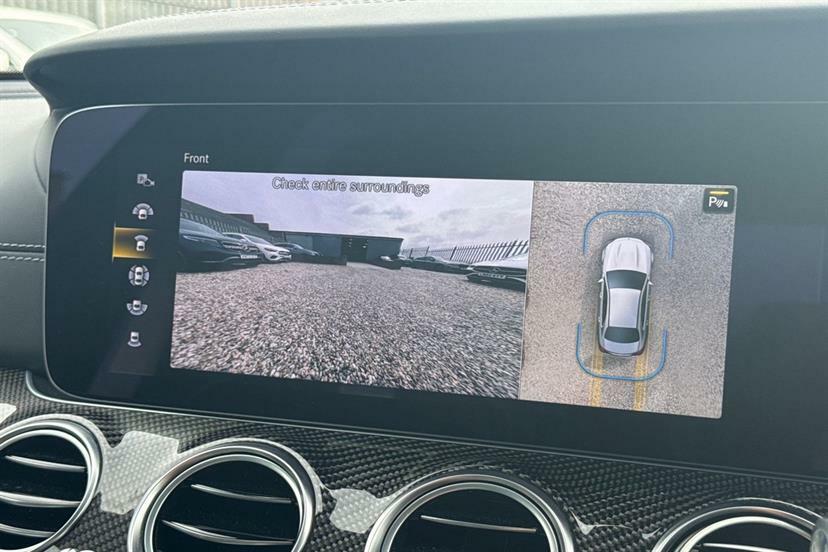Mercedes-Benz E Class E220d Amg Line Night Ed Premium 9G-tronic Blue #30
