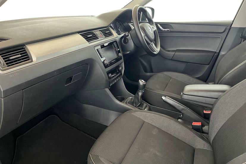 Skoda Rapid Spaceback 1.2 Tsi 90 Se Tech Blue #2