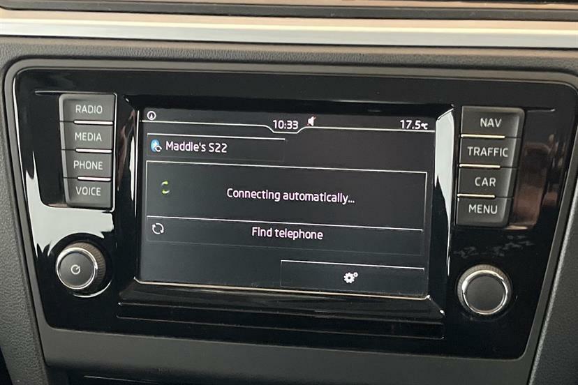Skoda Rapid Spaceback 2016 1.6 Tdi S Hatchback Euro 6 Red #33