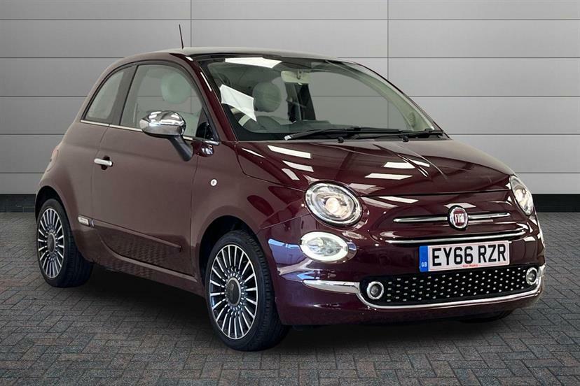 Fiat 500 1.2 Lounge Red