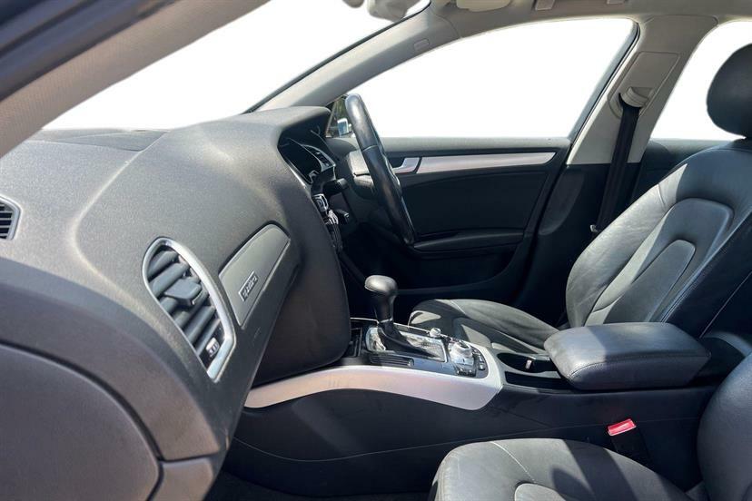 Audi A4 2.0 Tdi 177 Quattro Se Technik S Tronic Grey #2