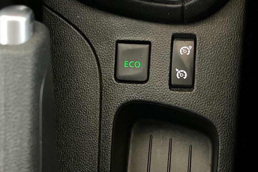 Renault Clio 0.9 Tce Dynamique S Nav Euro 6 Ss Black #37