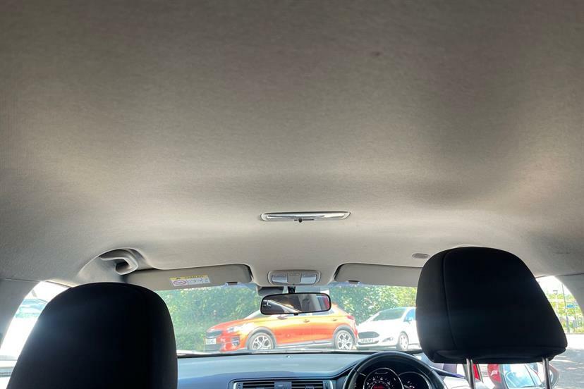 Kia RIO 1.4 3 Euro 6 Red #39