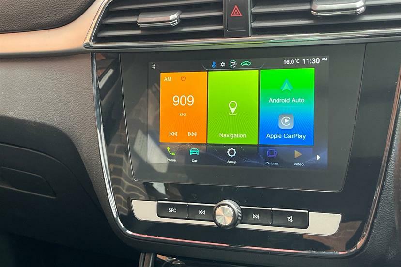 MG ZS 105Kw Exclusive Ev 45Kwh Red #21
