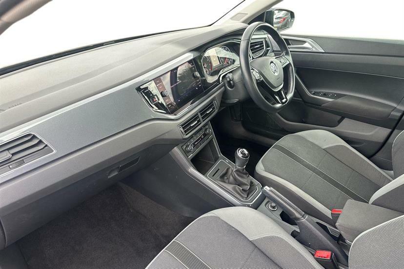 Volkswagen Polo 1.0 Tsi 115 Sel Black #2
