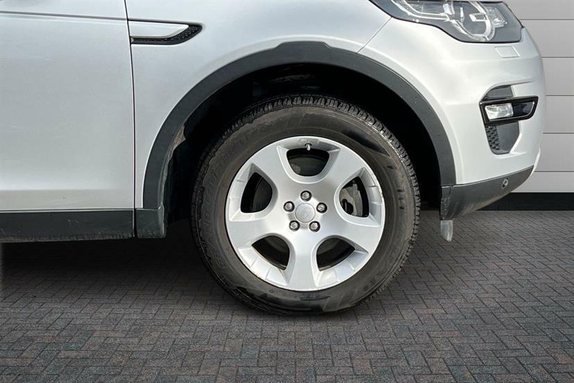 Land Rover Discovery Sport 2.0 Td4 Hse 5 Seat Silver #4