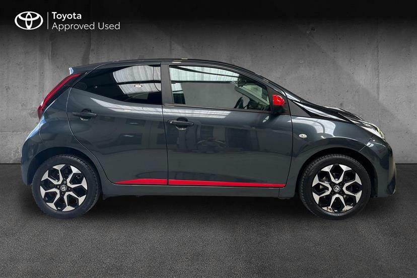 Toyota Aygo 1.0 Vvt-i X-trend Tss Grey #2
