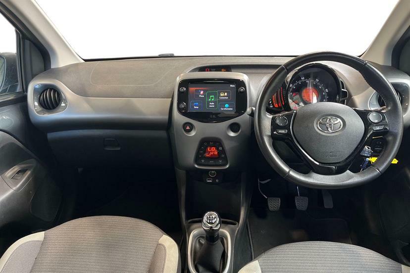 Toyota Aygo 1.0 Vvt-i X-trend Tss Grey #4