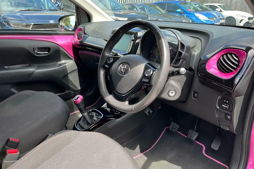 Toyota Aygo Hatchback #27