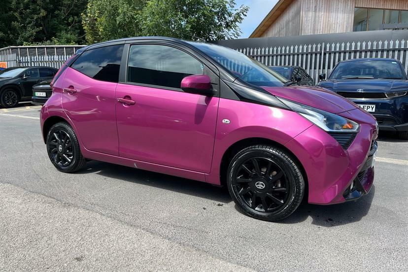 Toyota Aygo Hatchback #17