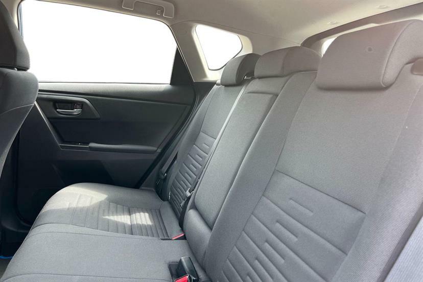 Toyota Auris 1.8L Design Blue #9