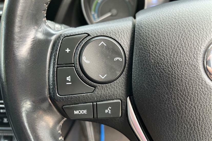 Toyota Auris 1.8L Design Blue #31