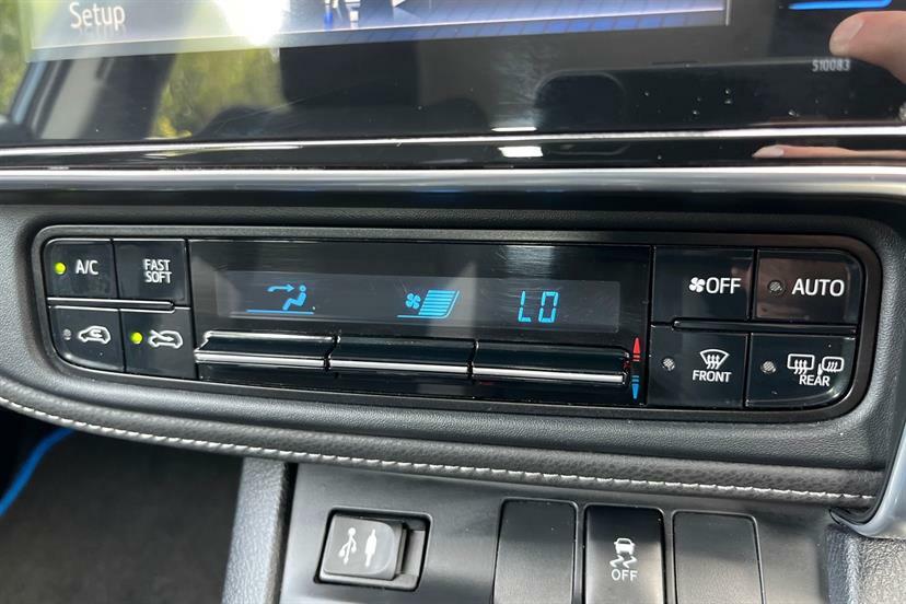 Toyota Auris 1.8L Design Blue #43