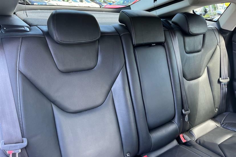 Ford Mondeo 2.0 Tdci Titanium Edition Hatchback Man Black #24