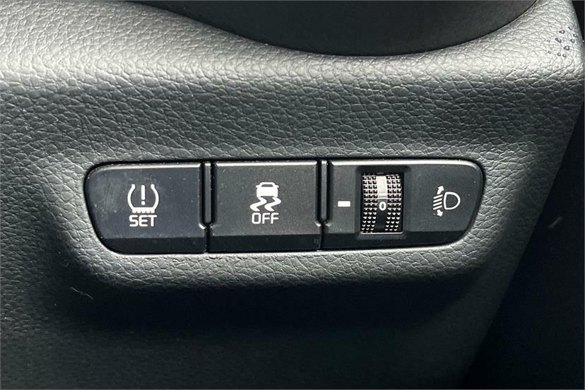 Kia Picanto Picanto Gt-line White #24