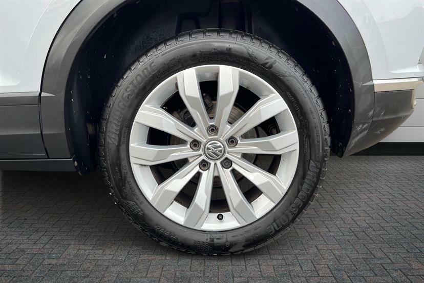 Volkswagen T-Roc 1.0 Tsi Se White #5