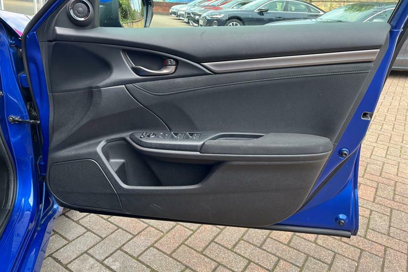 Honda Civic 1.0 Vtec Turbo Se  #9