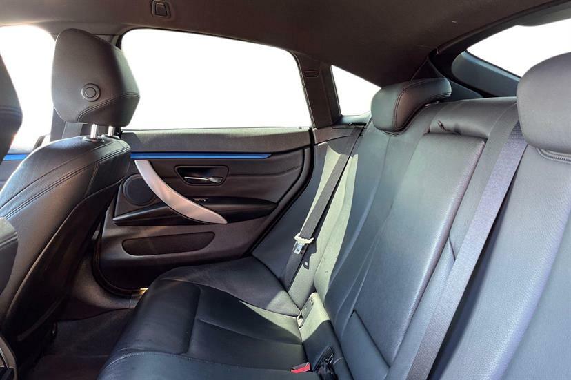 BMW 4 Series 420D M Sport Blue #10