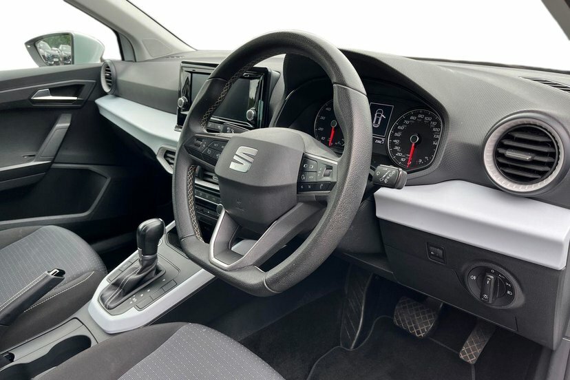 Seat Arona 1.0 Tsi Se Edition Suv Dsg 110 Ps KR72FWS Black #6
