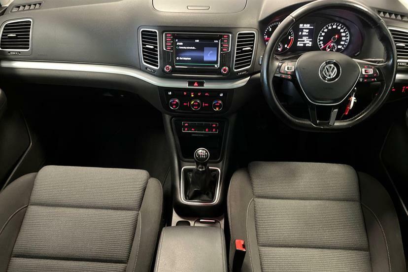 Volkswagen Sharan 2.0 Tdi Cr Bluemotion Tech 184 Se Nav Black #6