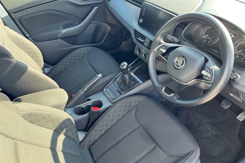 Skoda Kamiq 1.0 Tsi 95 Se Blue #4