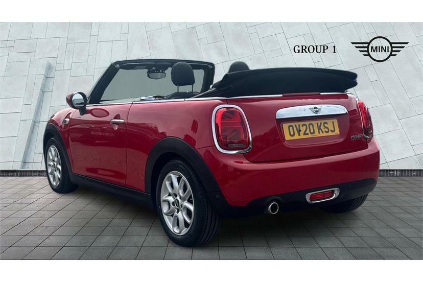 Mini Convertible 1.5 Cooper Classic II Red #2
