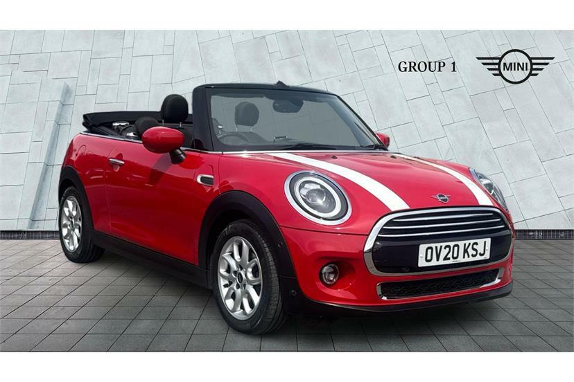 Mini Convertible 1.5 Cooper Classic II Red
