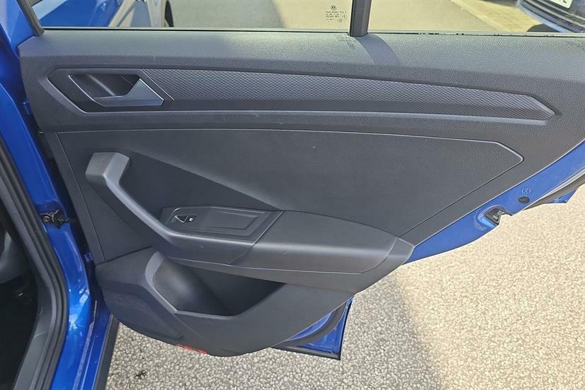 Volkswagen T-Roc Se Blue #16