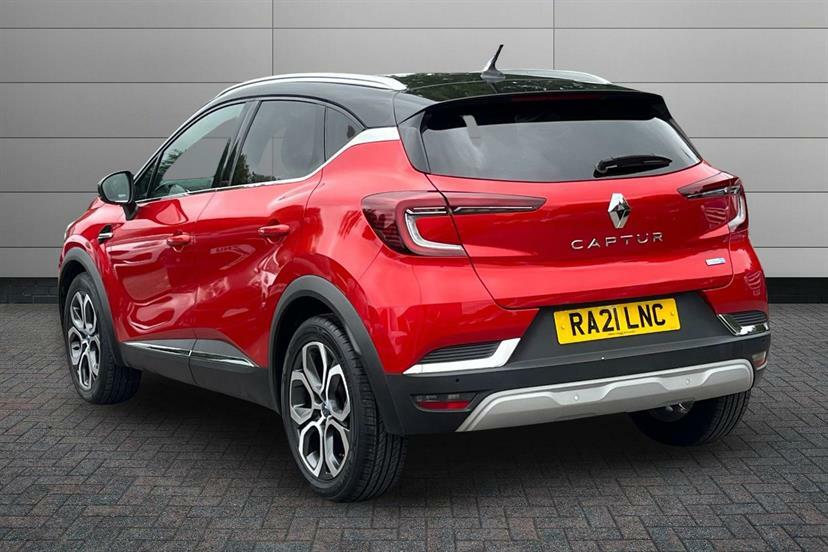 Renault Captur 1.6 E-tech Hybrid 145 S Edition Red #3
