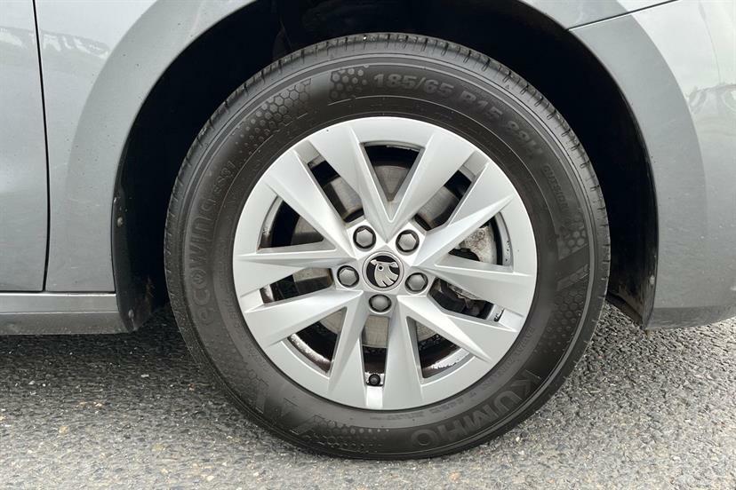 Skoda Fabia Fabia Se L Tsi White #10
