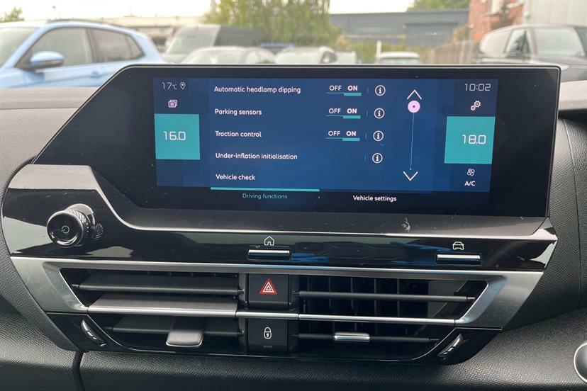 Citroen e-C4 50Kwh E-series 7.4Kw Charger Grey #26