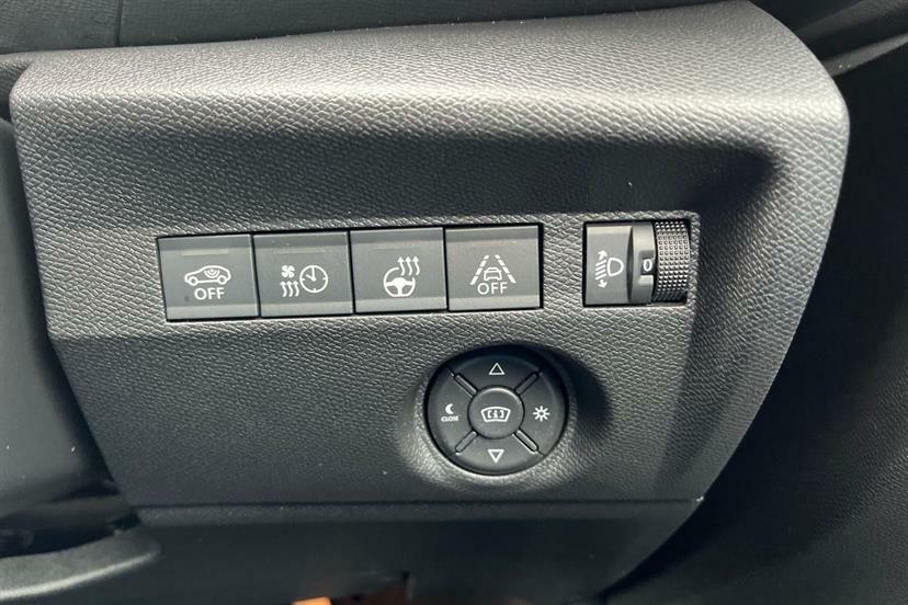 Citroen e-C4 50Kwh E-series 7.4Kw Charger Grey #13