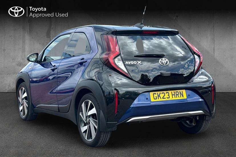 Toyota Aygo X 1.0 Vvt-i Exclusive Blue #3