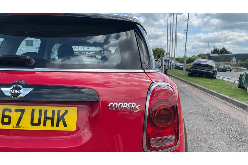 Mini Countryman 2.0 Cooper S Chili Pack 7 Speed Black #27