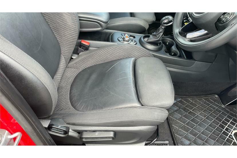 Mini Countryman 2.0 Cooper S Chili Pack 7 Speed Black #33